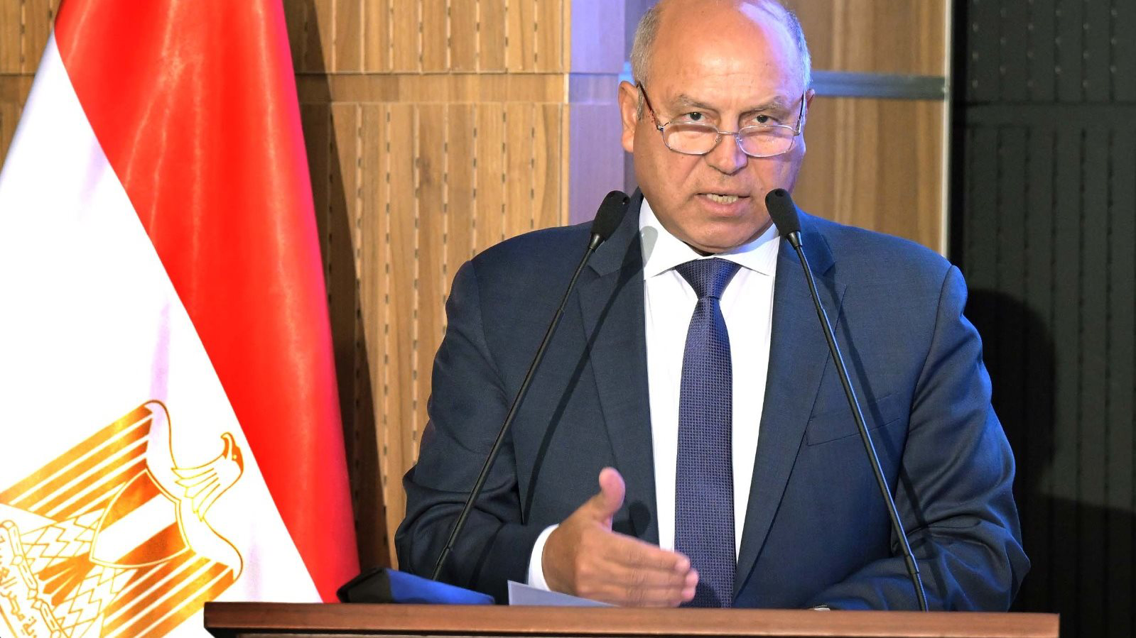 كامل الوزير: تعزيز الشراكة مع الولايات المتحدة في مجالات النقل المختلفة